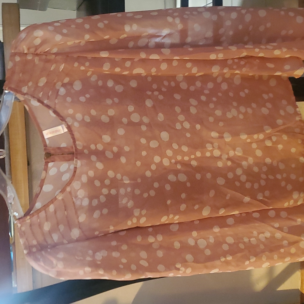 Xhilaration polka dot Blush and Ivory blouse